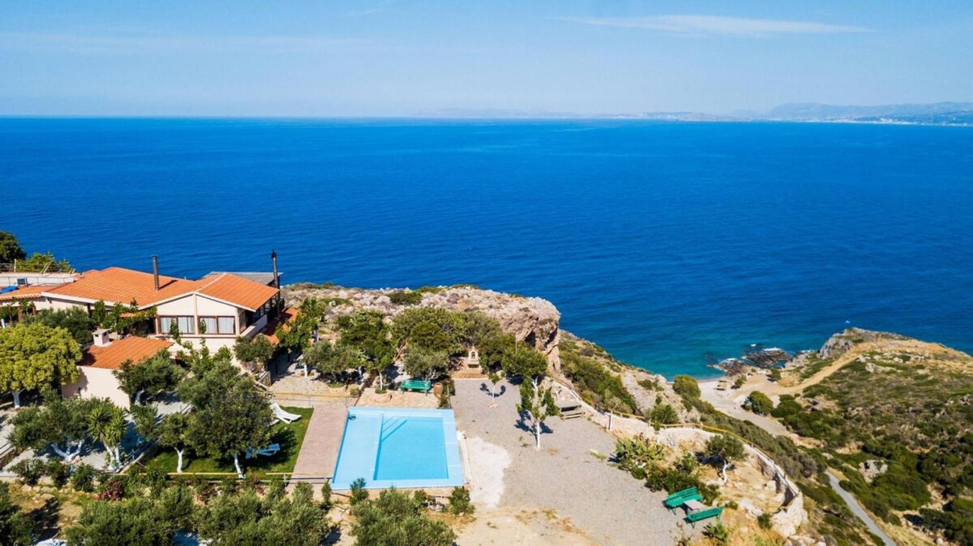 Villa Akrolithos With Private Pool 干尼亞 外观 照片