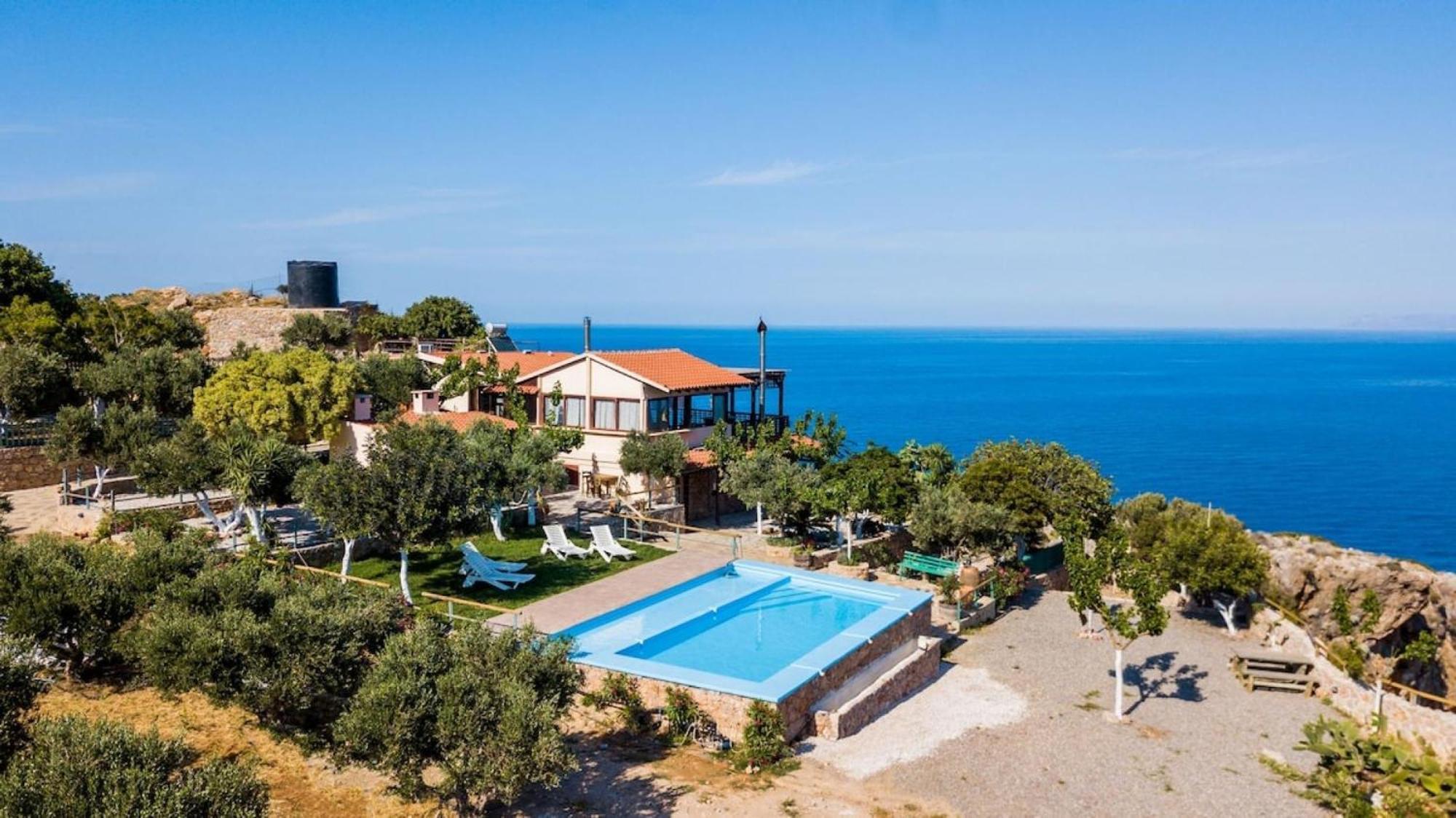 Villa Akrolithos With Private Pool 干尼亞 外观 照片